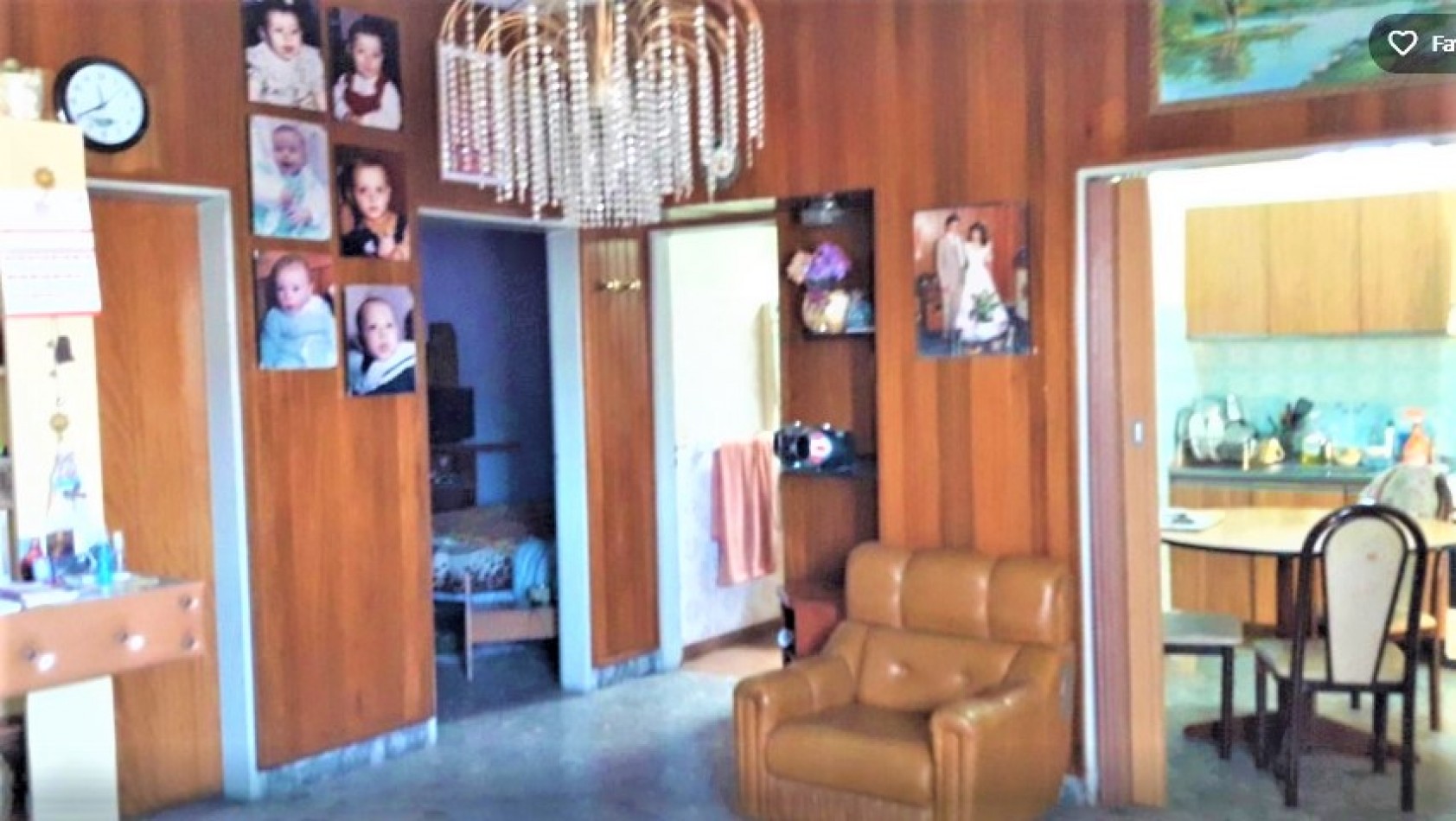 CASA CON LOCAL EN BILLINGHURST, RETRASADA