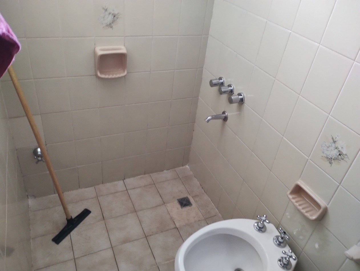 DUPLEX EN VENTA EN RAMOS MEJIA, RETASADO!