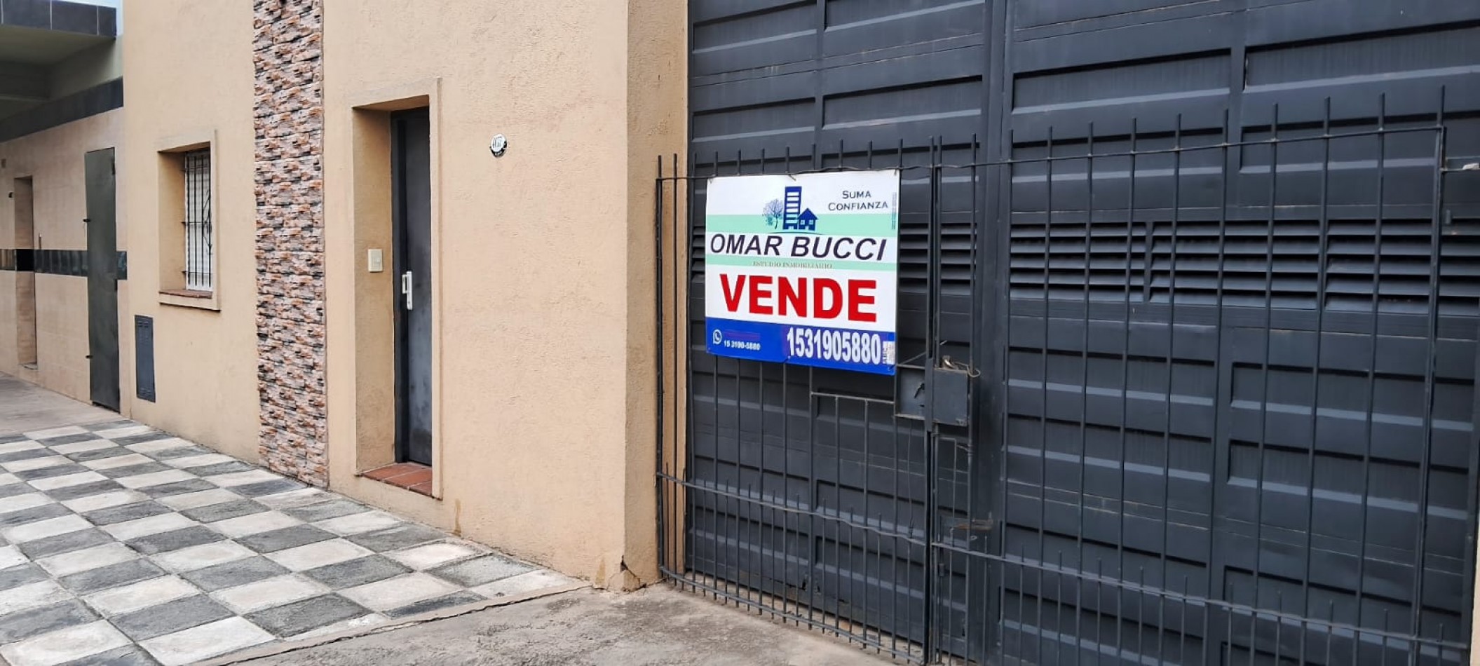 Casa con galpon en venta en San Justo