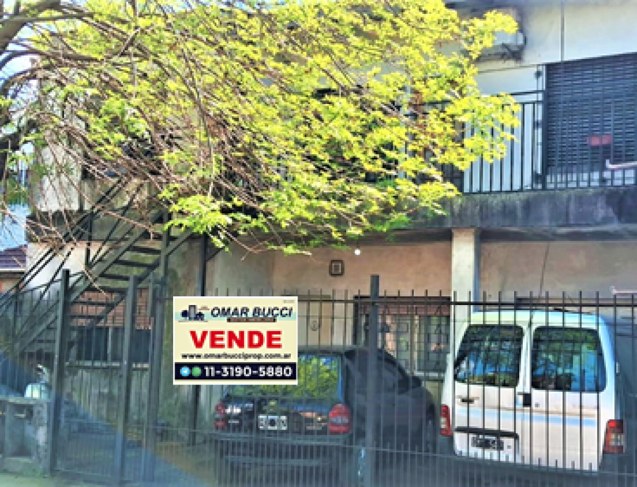 CASA EN MORON VENTA EN BLOCK 6 DORMITORIOS 3 BAÑOS RETASADA!