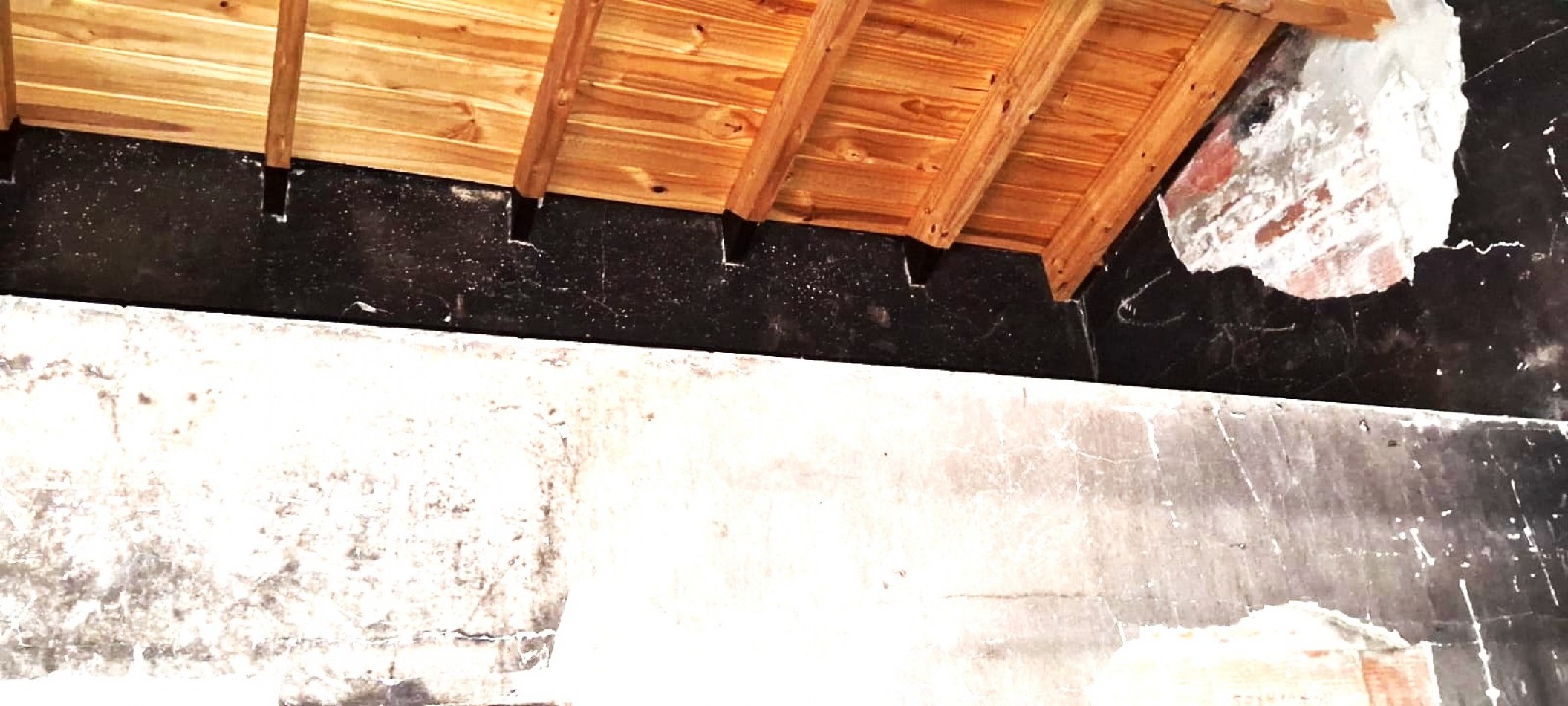 DEPARTAMENTO EN PH EN VILLA LUZURIAGA RESERVADO!!!