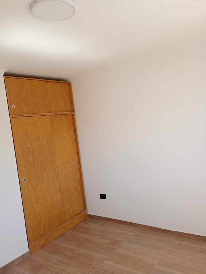DUPLEX IMPERDIBLE EN MIRAMAR A ESTRENAR