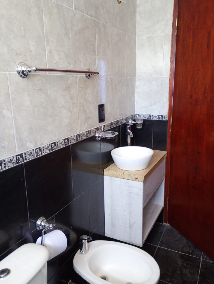 DUPLEX IMPERDIBLE EN MIRAMAR A ESTRENAR
