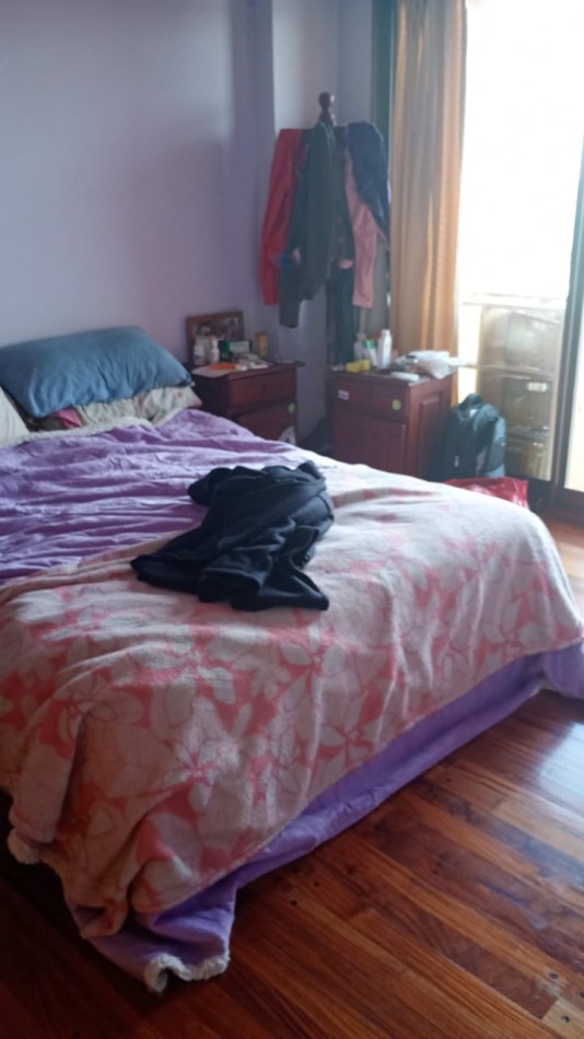 DEPARTAMENTO EN MORON CENTRO 3 AMBIENTES CON BAULERA