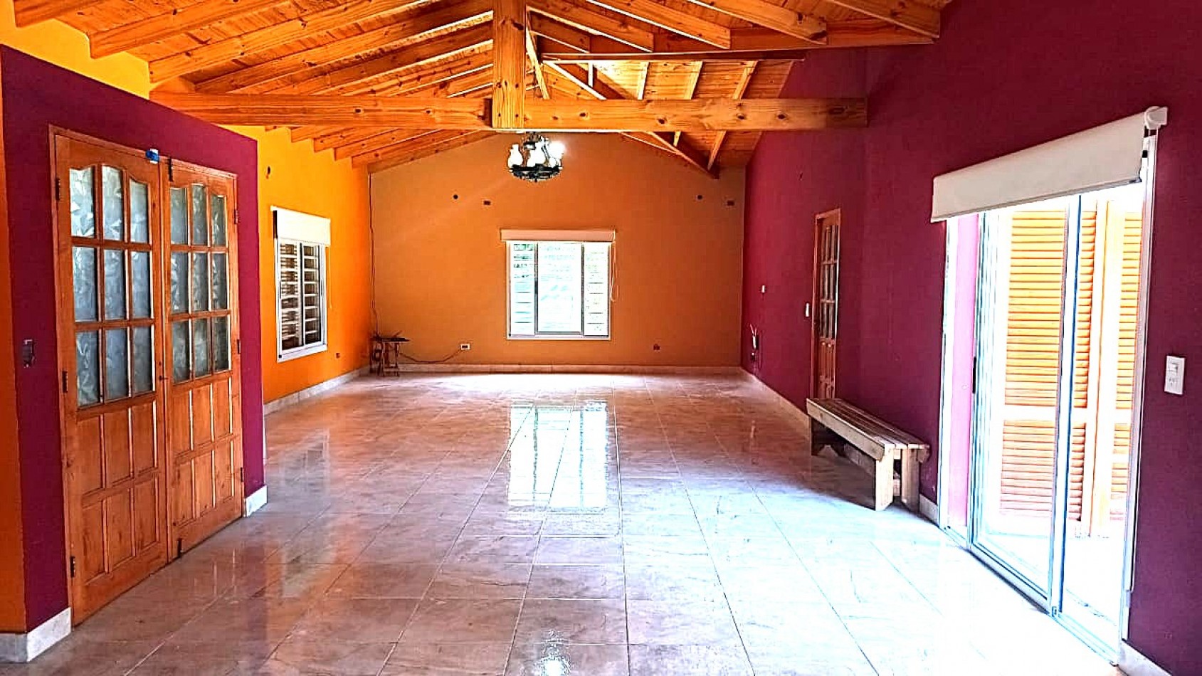 CASA QUINTA 4 AMBIENTES CON PISCINA EN LA REJA APTO CREDITO