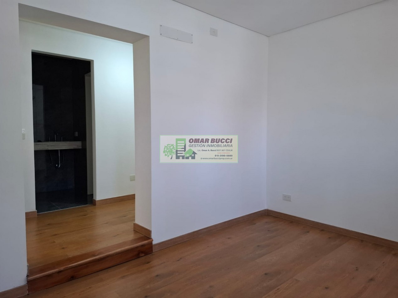 Casa de 4 Ambientes Planta Baja en Moron