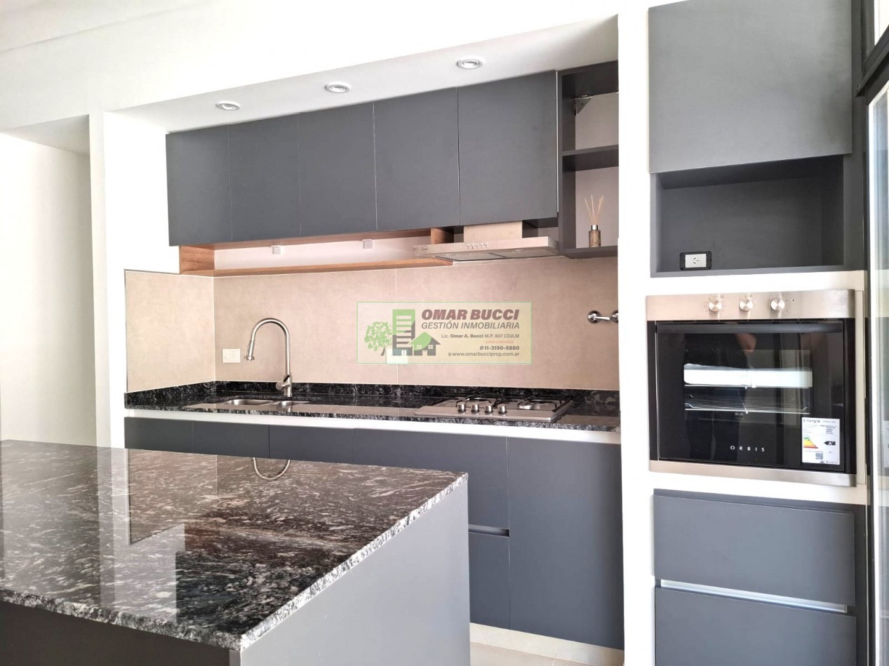 Casa de 4 Ambientes Planta Baja en Moron