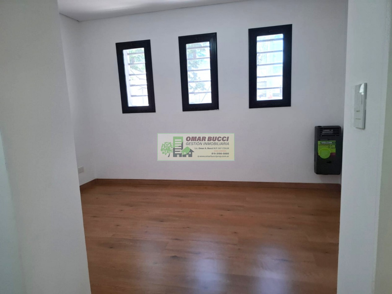 Casa de 4 Ambientes Planta Baja en Moron