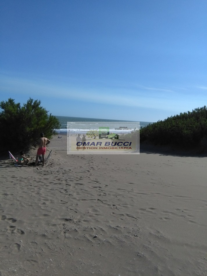 VENDO o PERMUTO TERRENO/ LOTE EN ZONA DE QUINTAS EN BALNEARIO RETA, PARTIDO DE TRES ARROYOS.