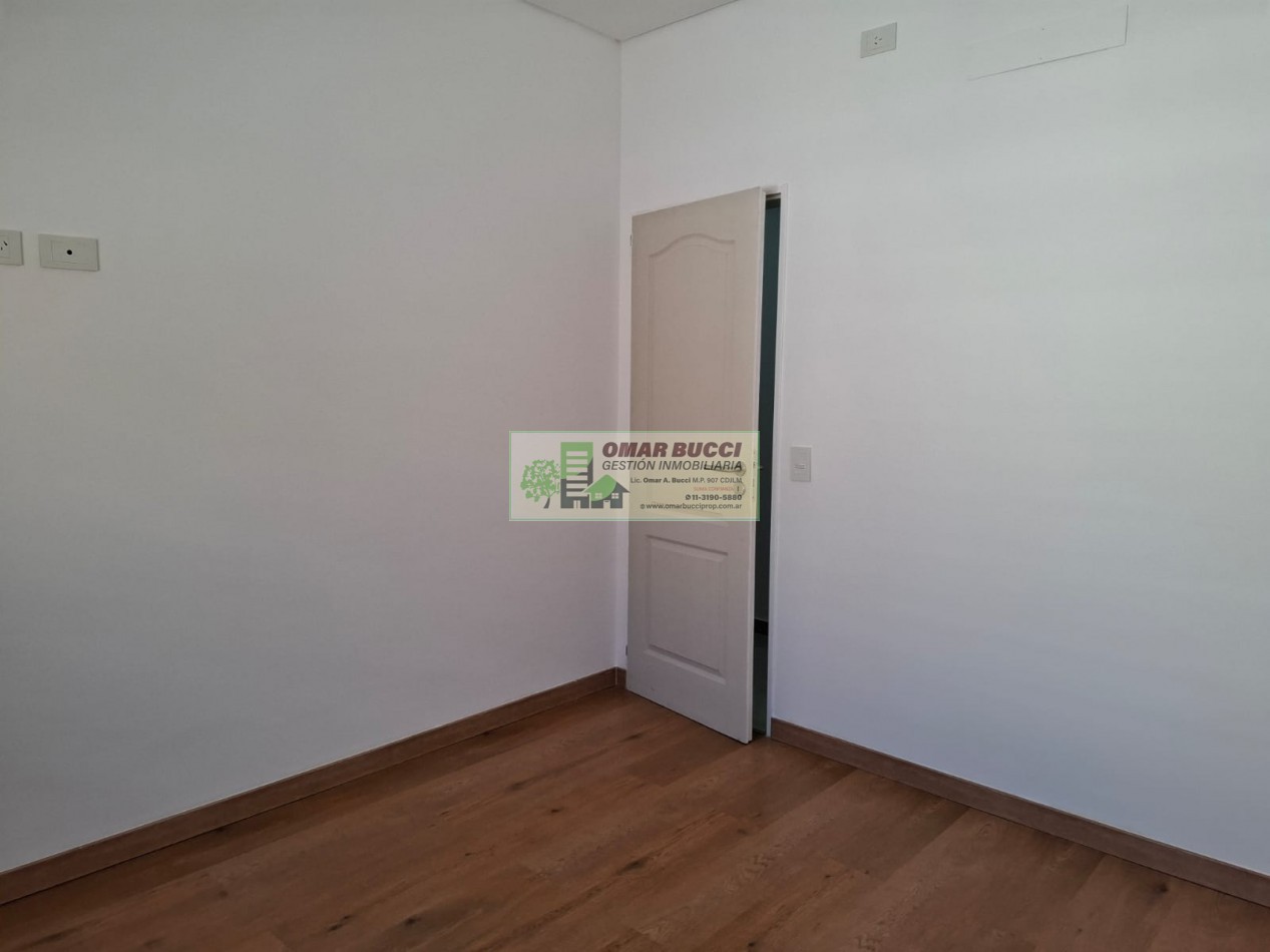 Casa de 4 Ambientes Planta Baja en Moron