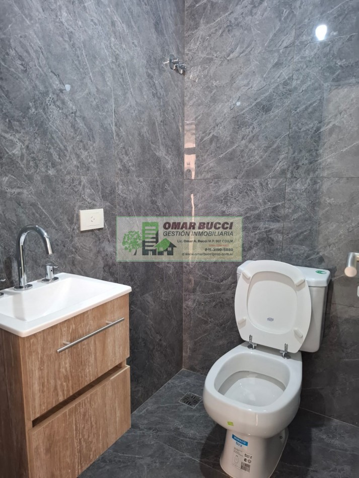 Casa de 4 Ambientes Planta Baja en Moron
