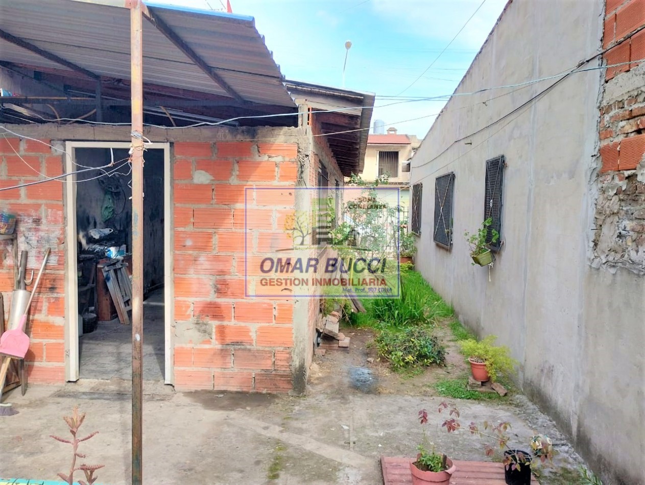 CASA DE TRES AMBIENTES A REFACCIONAR EN ISIDRO CASANOVA, ATALAYA