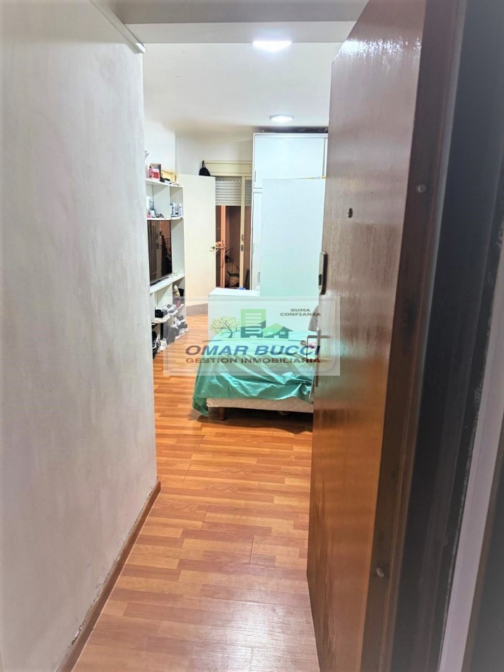 MONOAMBIENTE DE 33 M2 TOTALES EN RECOLETA CON PATIO PROPIO