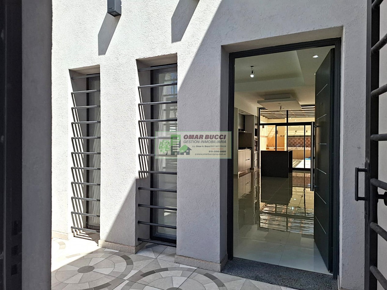 Casa de 4 Ambientes Planta Baja en Moron