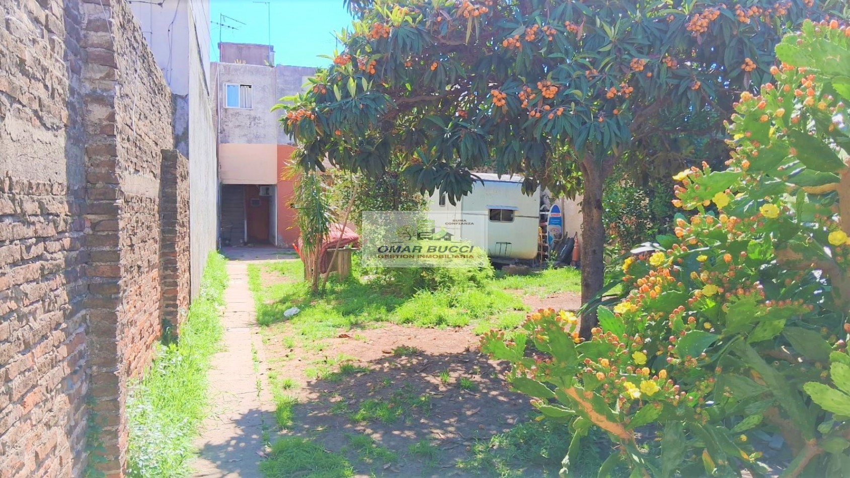 Terreno Lote Casa en muy buena zona de Ramos Mejia Colon al 600