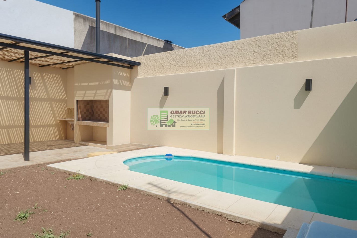 Casa de 4 Ambientes Planta Baja en Moron