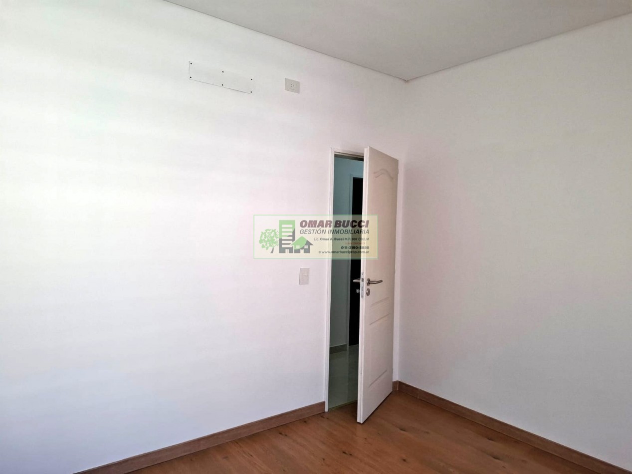 Casa de 4 Ambientes Planta Baja en Moron