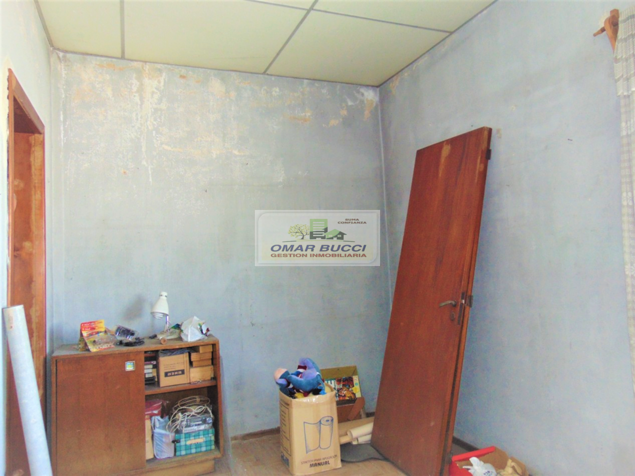 CASA EN PH 3 AMBIENTES AL FRENTE EN CASTELAR RETESADO!!!