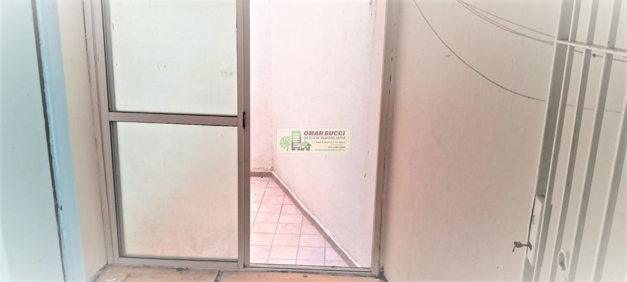 DEPARTAMENTO EN PB, EN RECOLETA, UN AMBIENTE, COCINA SEPARADA CON PATIO PROPIO DE 33 M2 NUEVO PRECIO!