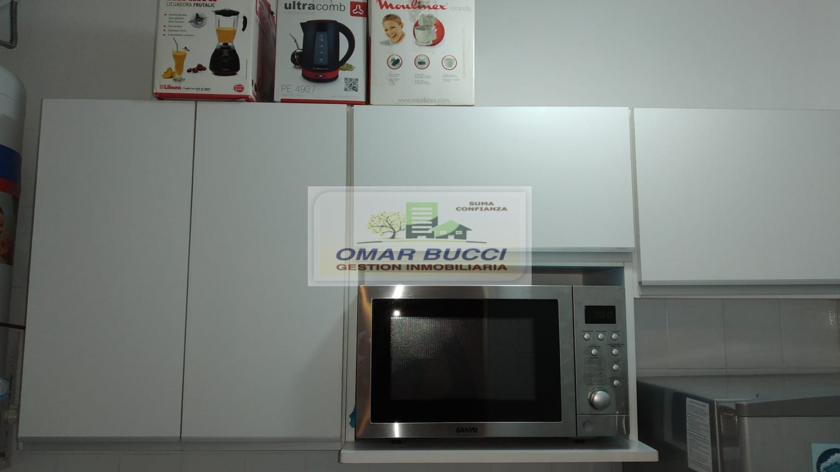 DEPARTAMENTO DE 2 AMBIENTES EN 1° PISO FRENTE A PLAZA SUSPENDIDA!