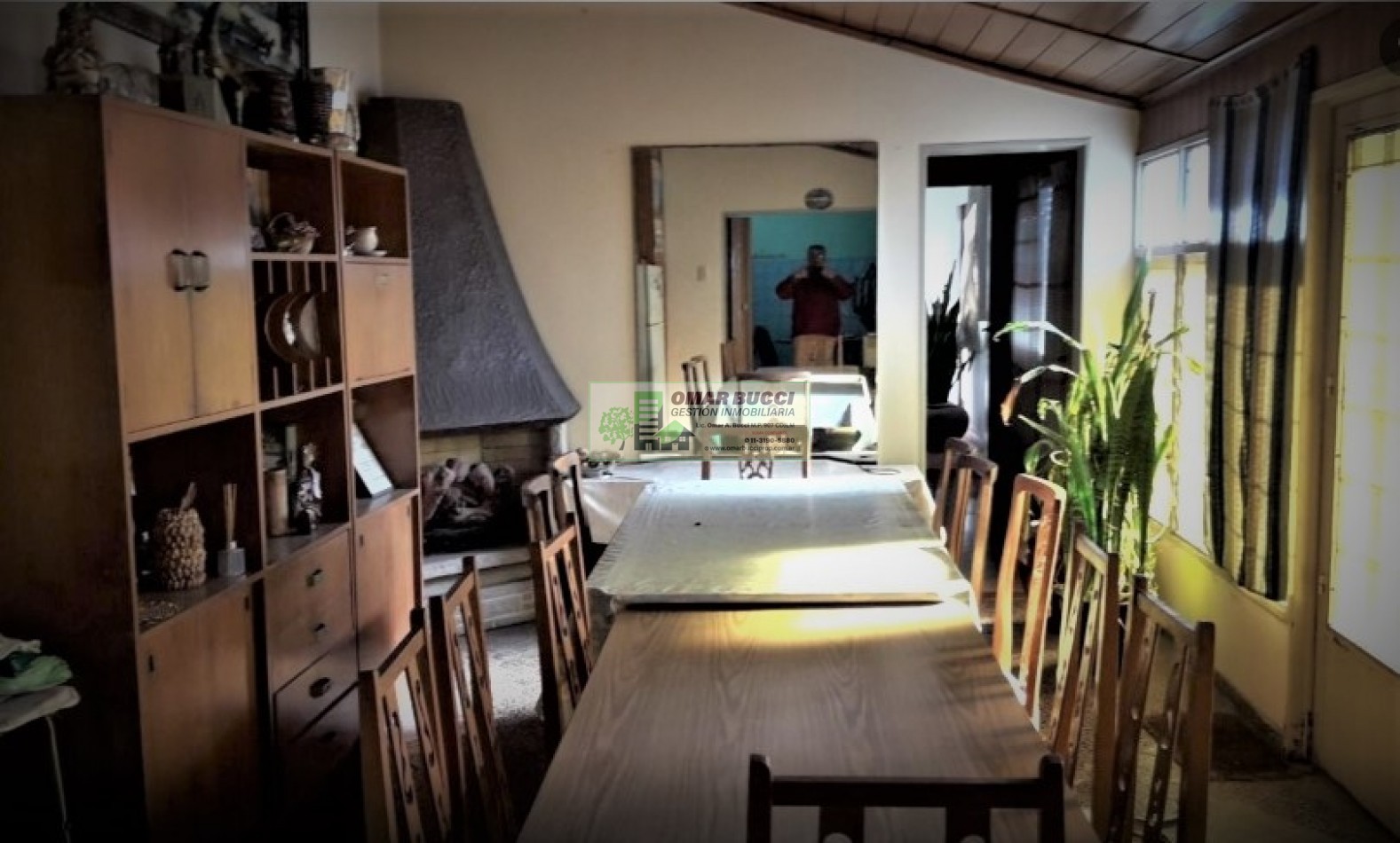 CASA CON LOCAL EN BILLINGHURST, RETRASADA