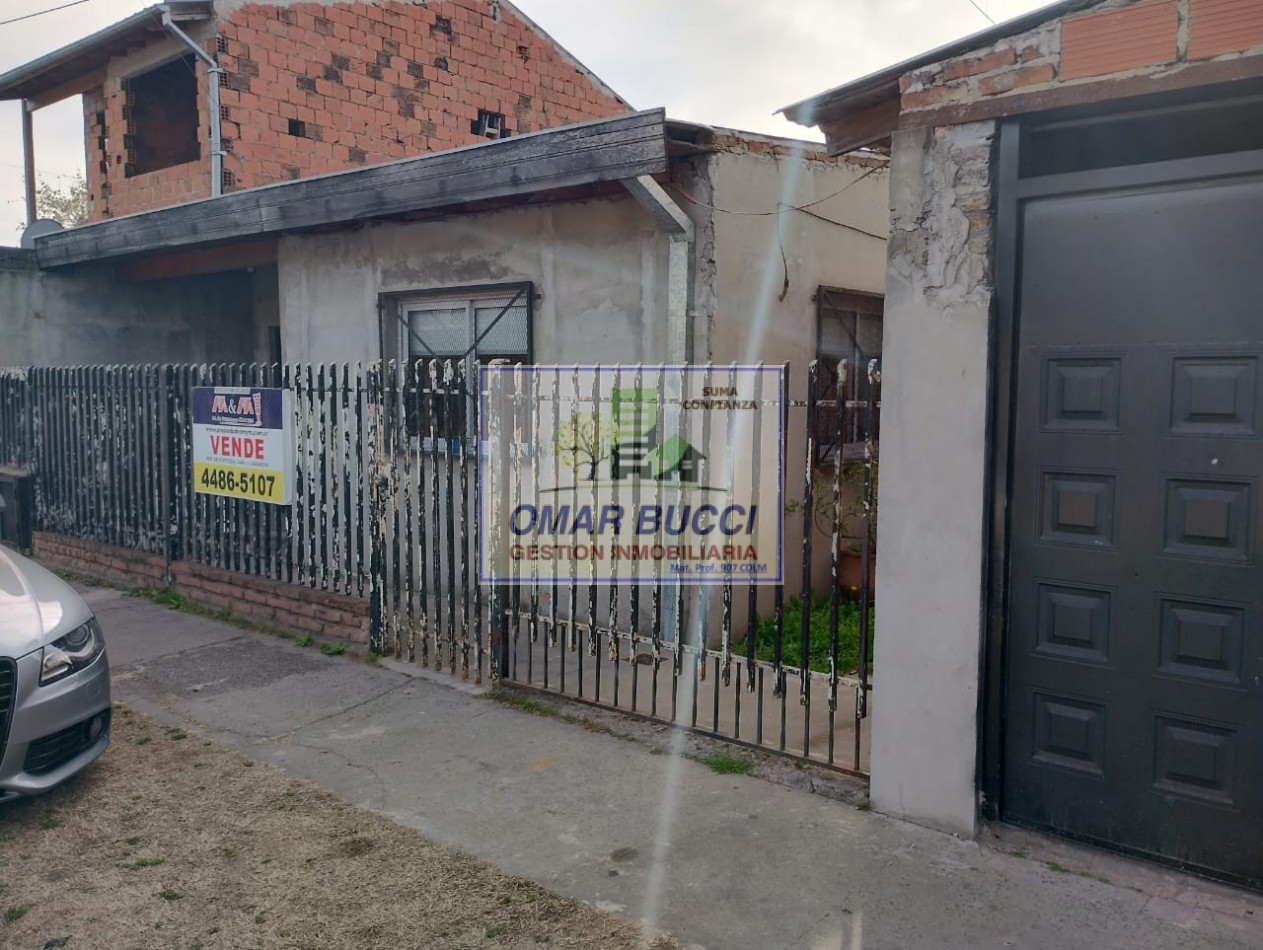 CASA DE TRES AMBIENTES A REFACCIONAR EN ISIDRO CASANOVA, ATALAYA